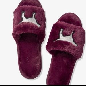 Victoria Secret fluffy Slippers